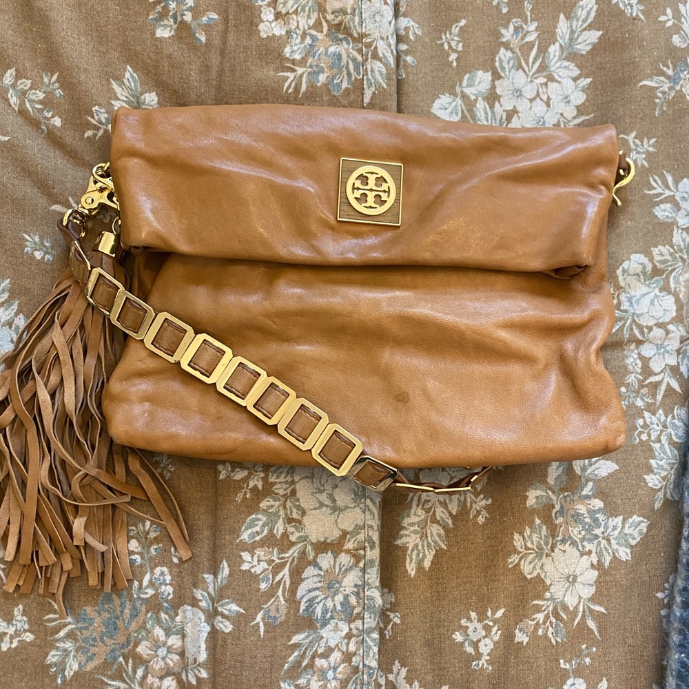 Authentic Tory Burch Leather crossbody